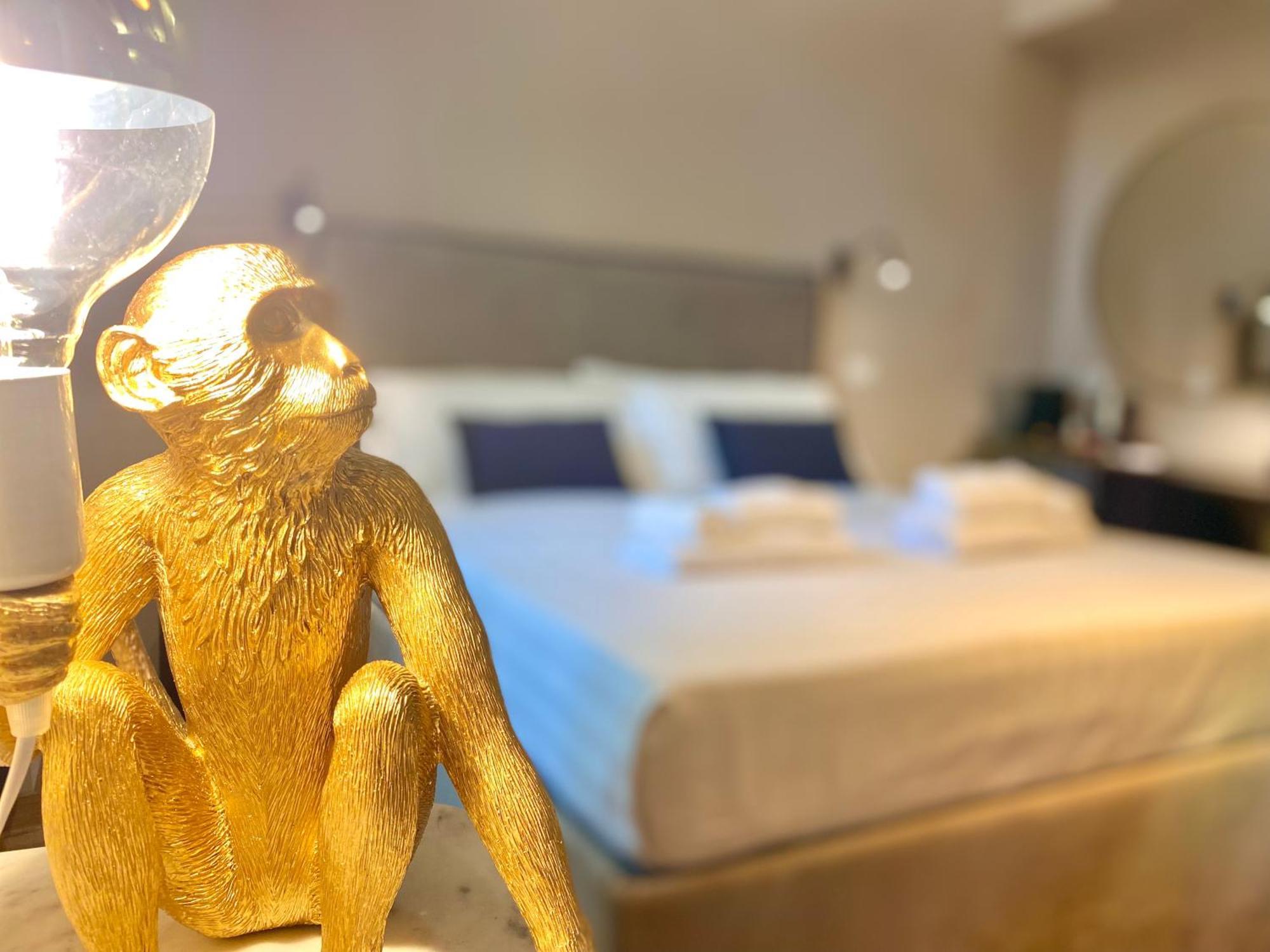 Queen Of Rome Luxury Rooms Ngoại thất bức ảnh